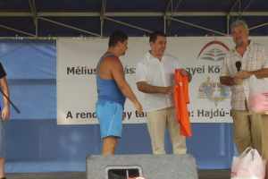 2008