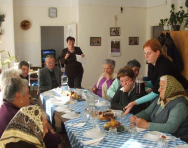 “Őszi zsongás” az idősek nappali klubjában