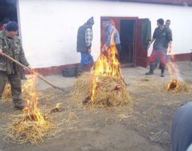 Disznóvágás és mulatság a farsang jegyében Körösszegapátiban