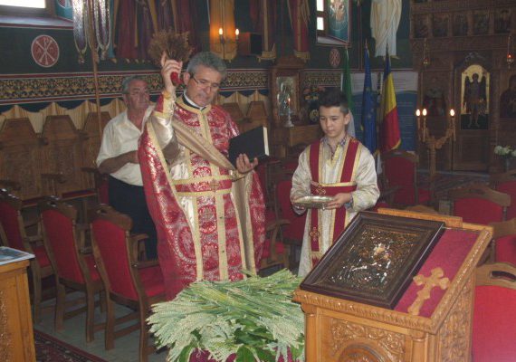 Pünkösdi búzaszentelés az ortodoxoknál Körösszegapátiban