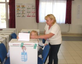 Gyerekekkel, unokákkal