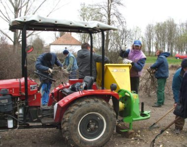 Gyermeknapozott a falu